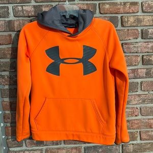 Under armor youth large sweatshirt